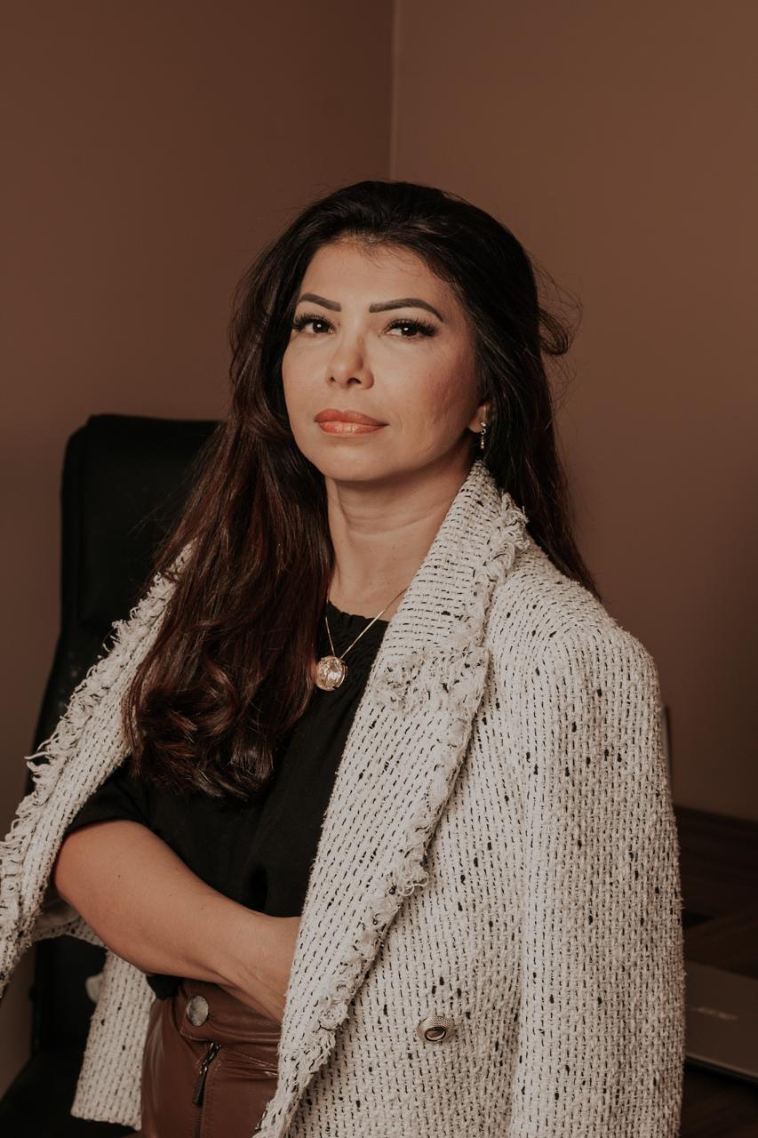 Dra. Vilma Oliveira, psicóloga e sexóloga especialista em relacionamentos